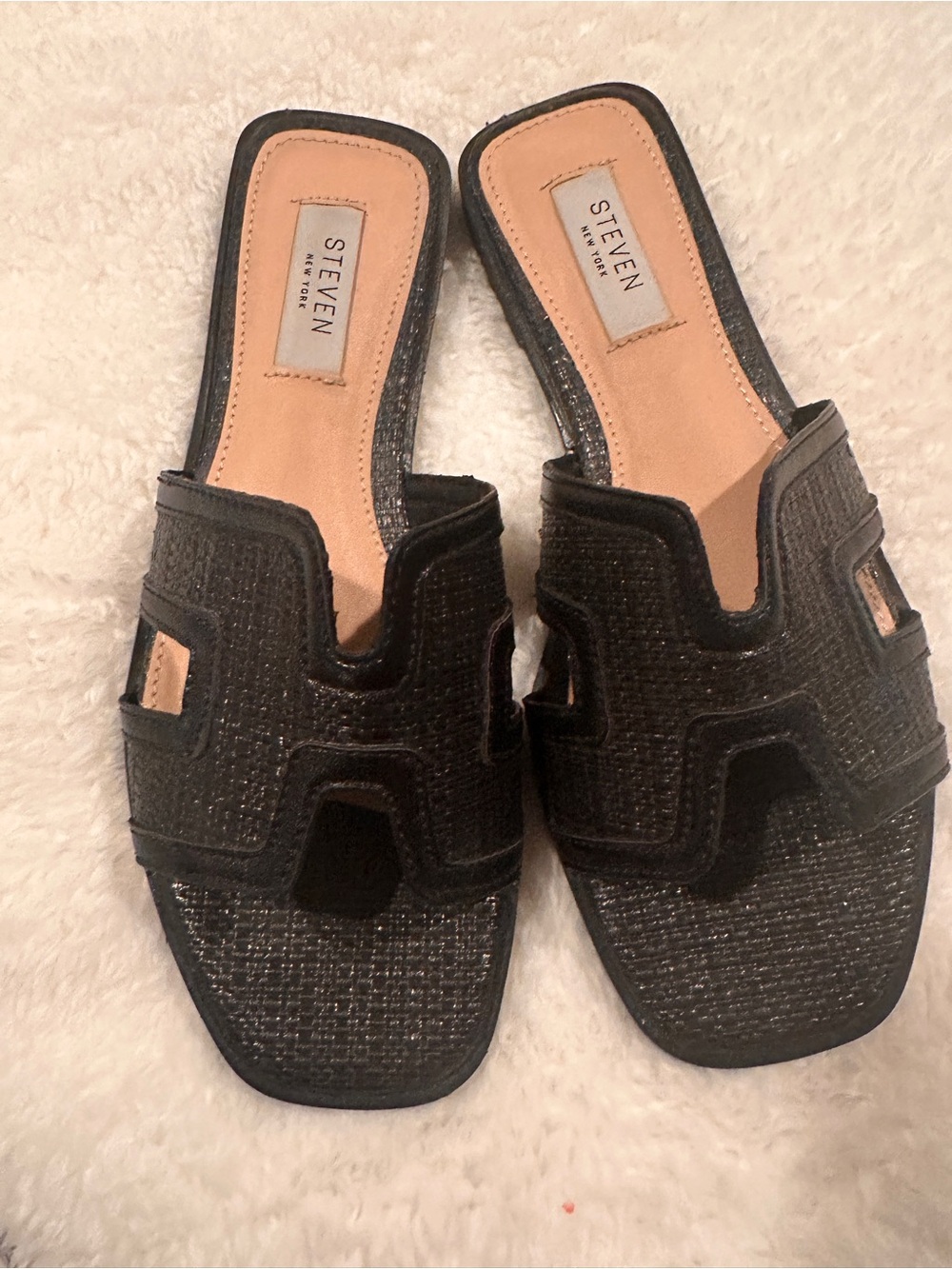 Steve Madden Black Textured Open-Toe Slide Mules
